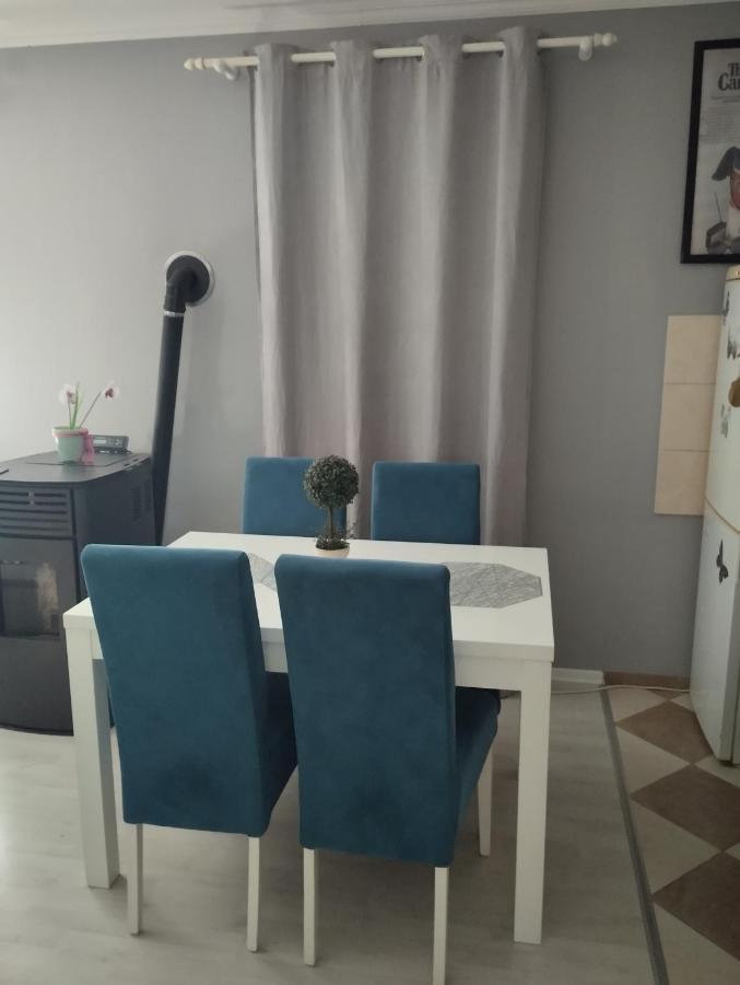 Apartman All Seasons Hotonj Extérieur photo