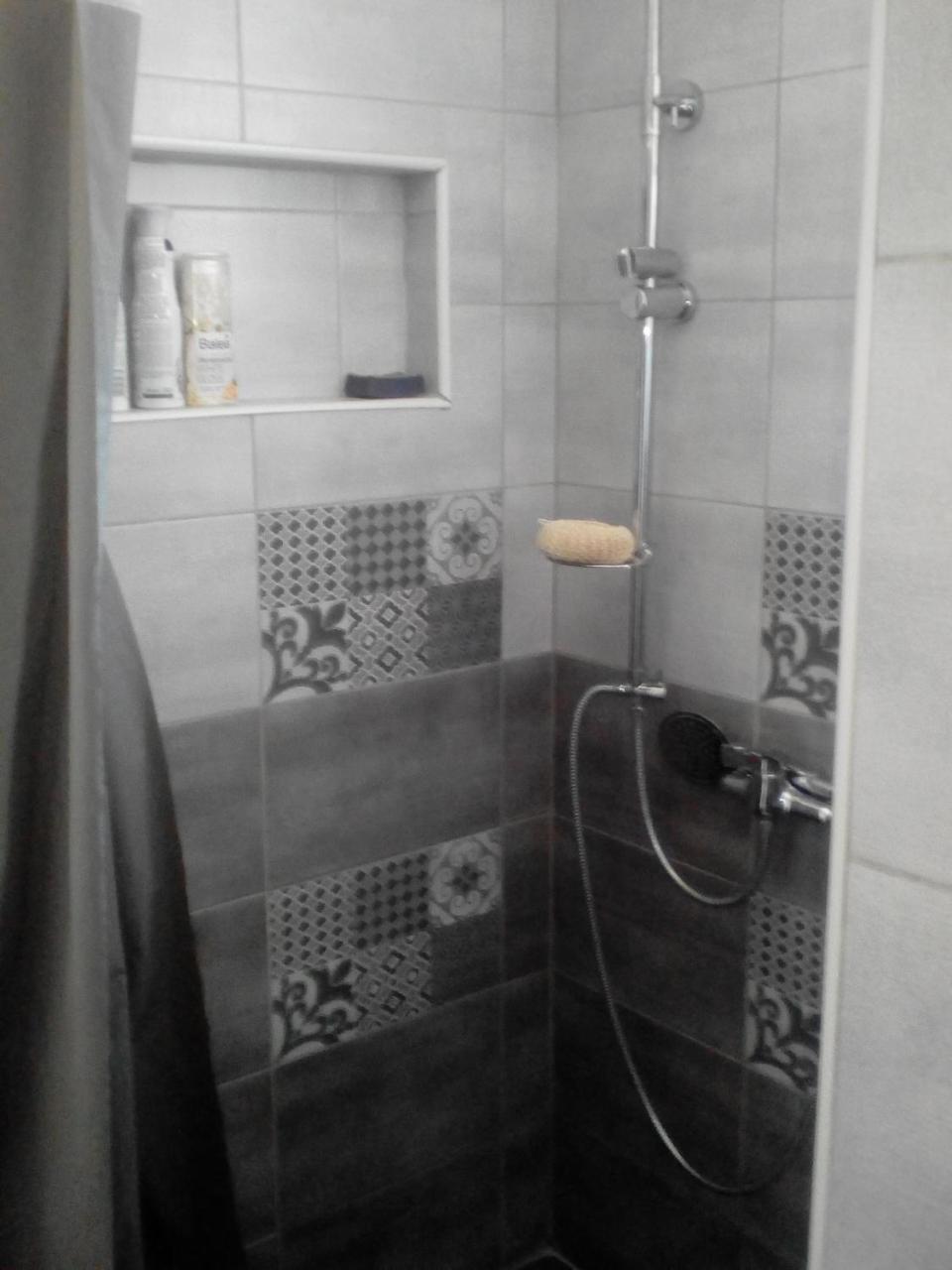 Apartman All Seasons Hotonj Extérieur photo